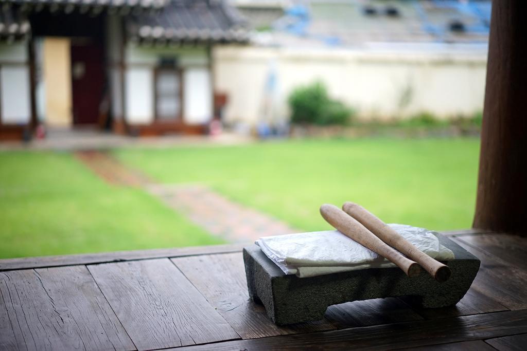 Former Guamseowon Hanok Guesthouse Тэгу Экстерьер фото